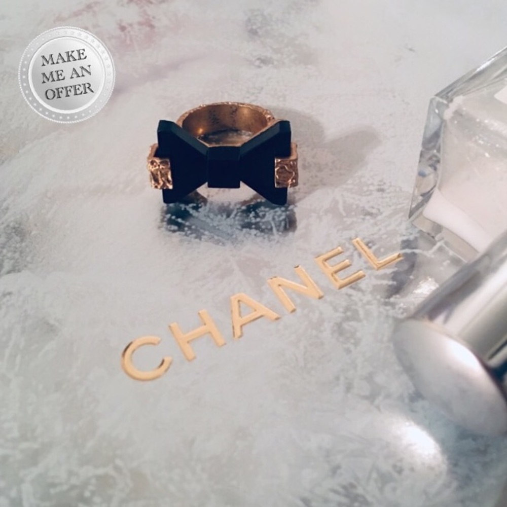 Marc by Marc Jacobs Bow Ring